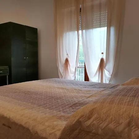 Via Morelli Apartment Crotone